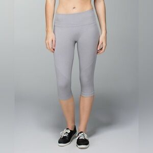 Lululemon Athletica Women's Gray Capris